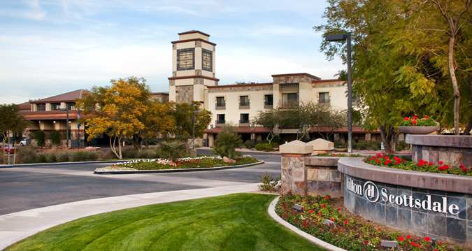  The hotel is located in the heart of Scottsdale within minutes of world class shopping, championship golf, restaurants and entertainment. 